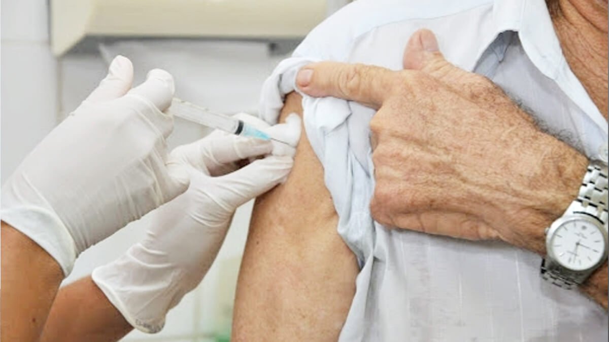Vacinação contra COVID-19: Idosos entre 87 e 89 serão ...