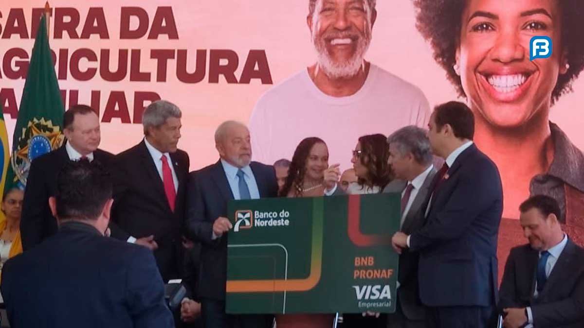 Com Lula, em Brasília, Jerônimo participa do lançamento do Plano Safra da Agricultura Familiar