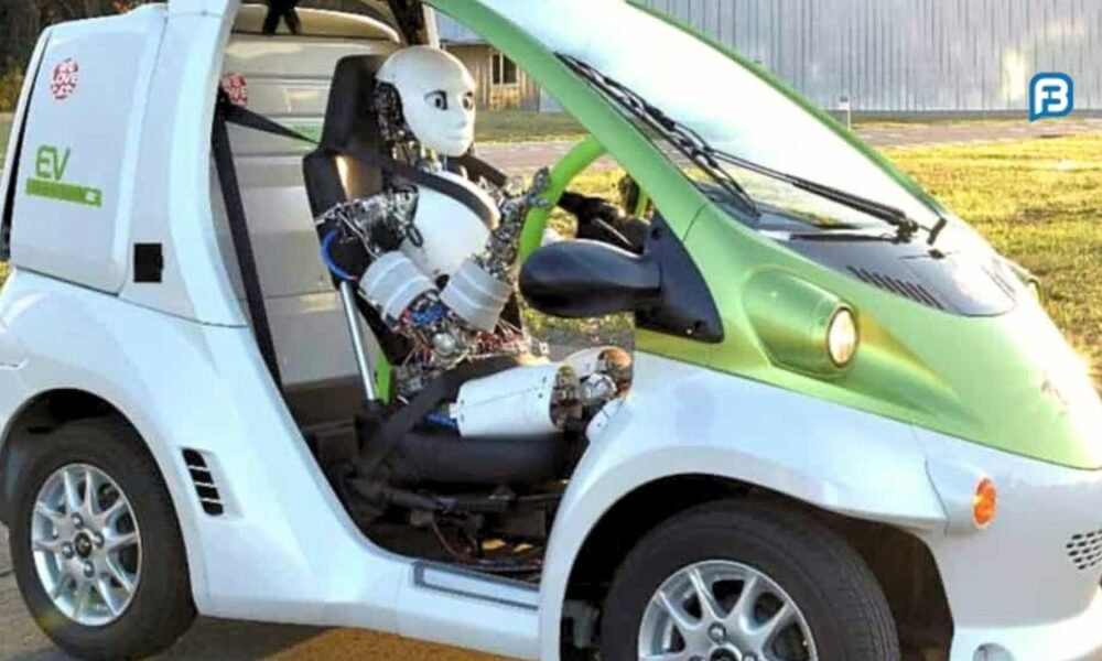 人型ロボットが日本で電気自動車を運転 – ファラ・バレイラス