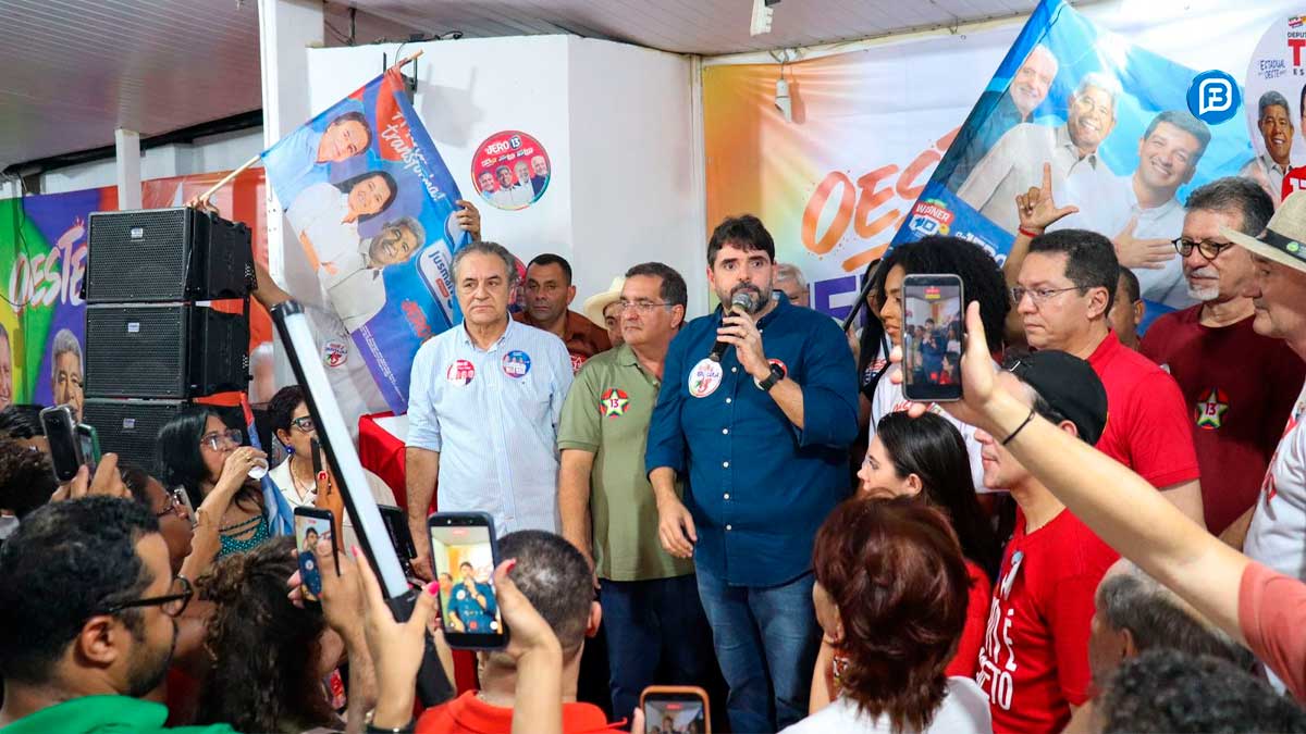 Adolpho Loyola reúne oito prefeitos do Oeste em apoio a Jerônimo