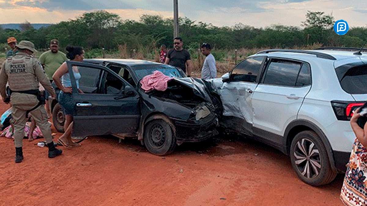 Colisão na BA-447 deixa uma pessoa em estado grave